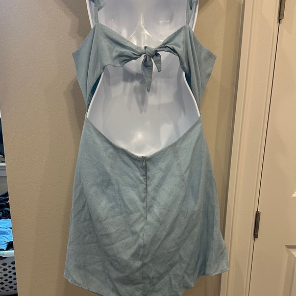 Fore Light Blue Sleeveless Dress- large - Picture 8 of 8